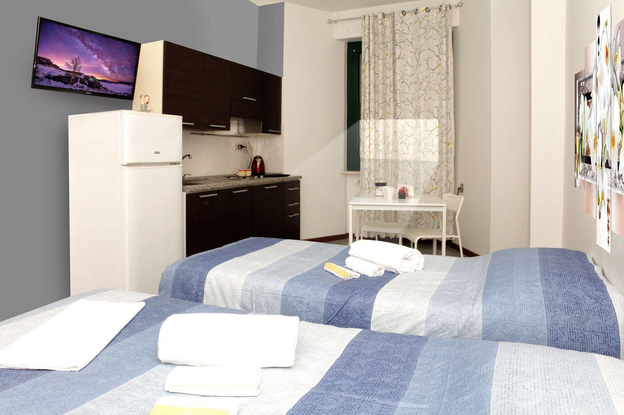 Residence Europa Plasencia Exterior foto